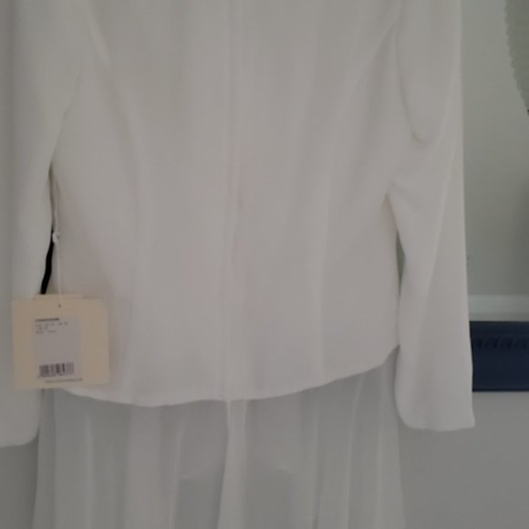 Elegant Pantsuit - Picture 3 of 4